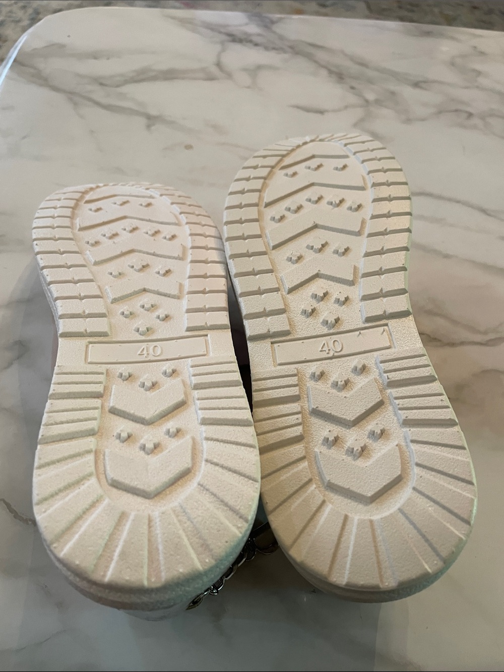Loafer - Picture 4 of 4